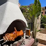 Con Giardino E Bbq Al Centro Di Holiday home Villasimius